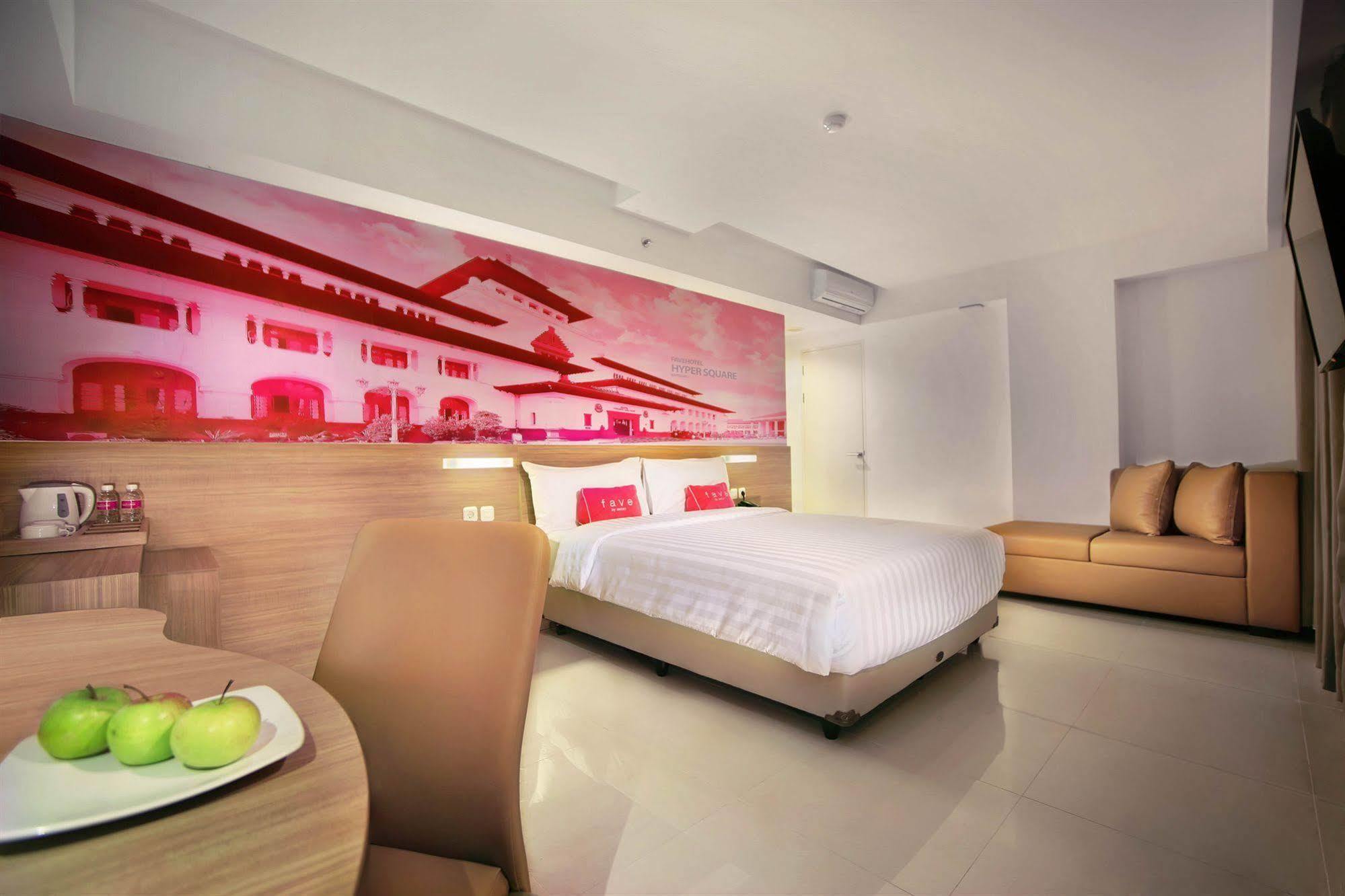 Favehotel Hyper Square Bandung Exteriör bild
